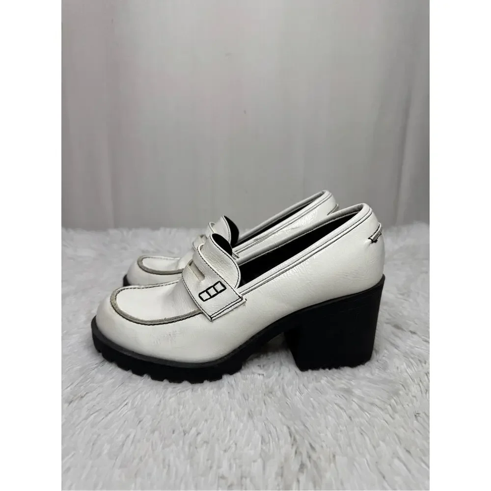 DIRTY LAUNDRY / Lita white patent leather chunky heeled loafers / 8